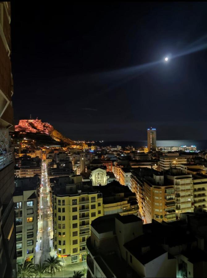 Apartamento With Jacuzzi & Sea View อาลิกันเต ภายนอก รูปภาพ